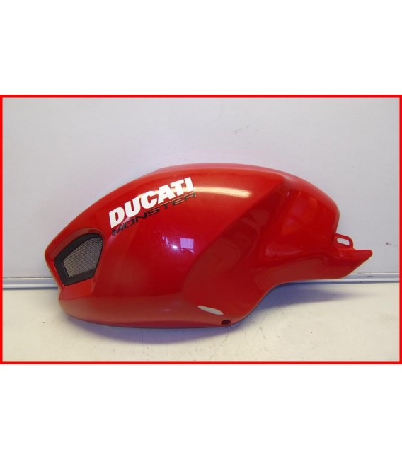DUCATI 696 MONSTER 2008-2014 CARENAGE DE RESERVOIR GAUCHE "griffures" - OCCASION