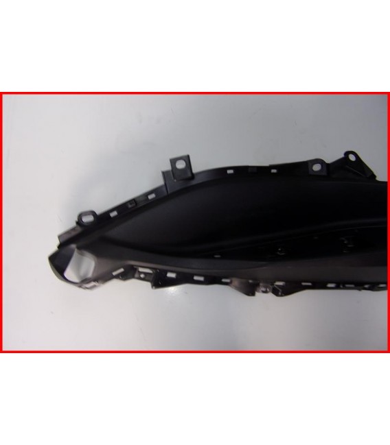 YAMAHA XMAX X MAX 125 TECH MAX 2018-2022 MARCHE PIED DROIT "griffures" - OCCASION