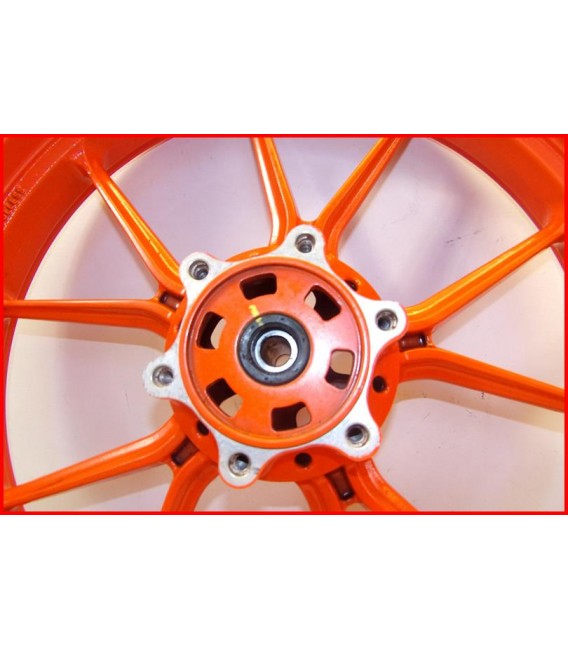 KTM DUKE 125 2017-2021 JANTE /ROUE AVANT "griffure" -OCCASION
