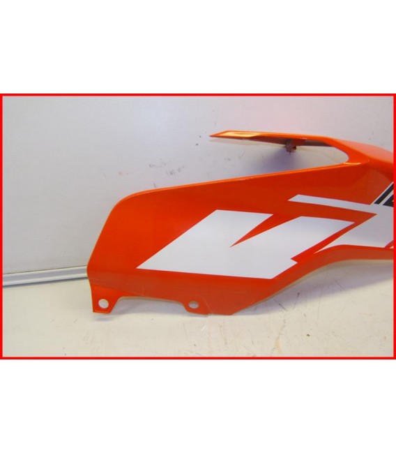 KTM DUKE 125 2017-2020 FLANC DE CARENAGE DROIT "griffure" - OCCASION