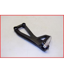 YAMAHA TRACER 9 900 2021-2023 PLATINE CALE PIED ARRIERE GAUCHE " griffures"- OCCASION