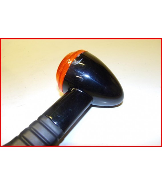 TRIUMPH BONNEVILLE T100 2022-2024 CLIGNOTANT AVANT DROIT "griffures" -OCCASION