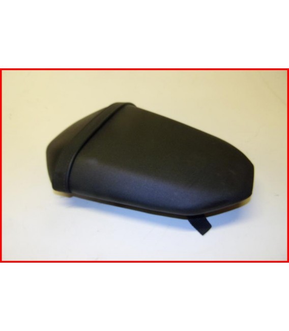 YAMAHA MT07 MT-07 700 2021-2024 SELLE ARRIERE PASSAGER " ACCROC " -OCCASION