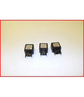 HYOSUNG GT 650 R SPORT 2005-2007 3 RELAIS - OCCASION