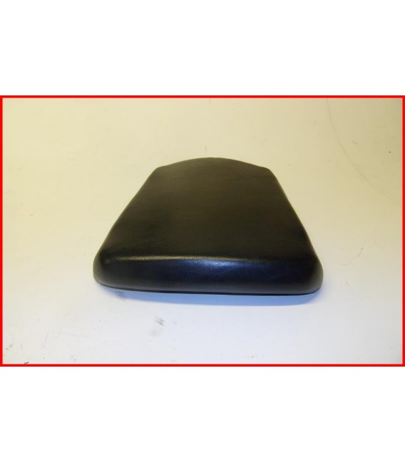 HYOSUNG GT 650 R SPORT 2005-2007 SELLE ARRIERE PASSAGER " 1 accroc" - OCCASION