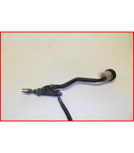 YAMAHA XJR 1200 1995-1998 MAITRE CYLINDRE DE FREIN ARRIERE -OCCASION
