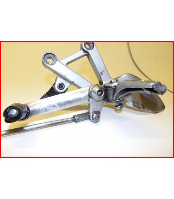 APRILIA RS 50 1999-2005 PLATINE CALE PIED GAUCHE -OCCASION