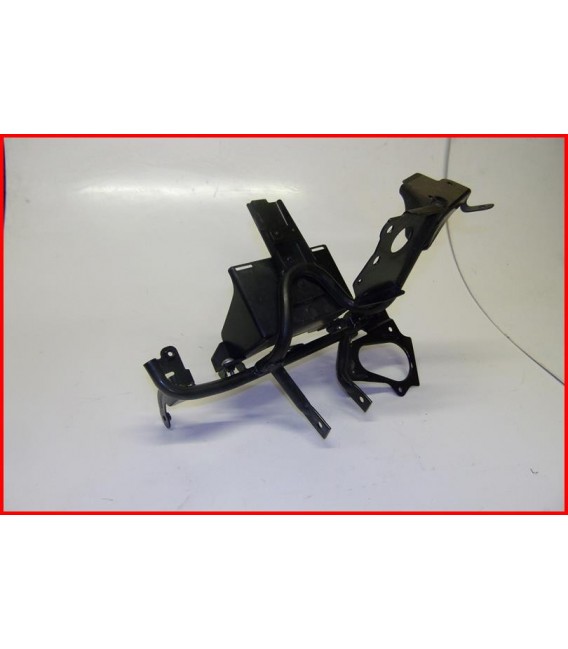 YAMAHA XMAX X MAX 125 2010-2013 ARAIGNEE SUPPORT DE CARENAGE - OCCASION