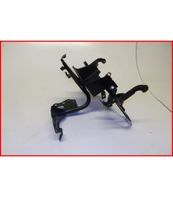 YAMAHA XMAX X MAX 125 2010-2013 ARAIGNEE SUPPORT DE CARENAGE - OCCASION