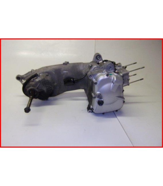 YAMAHA XMAX X MAX 125 2010-2013 BAS MOTEUR " 28000 kms" - OCCASION