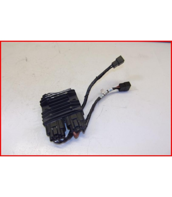 TRIUMPH 1050 SPRINT ST 2005-2010 REGULATEUR DE TENSION- OCCASION