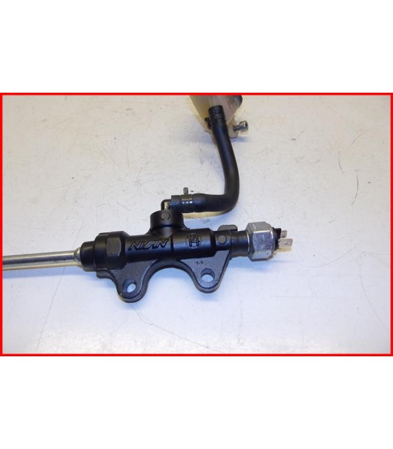 TRIUMPH 1050 SPRINT ST 2005-2010 MAITRE CYLINDRE DE FREIN ARRIERE- OCCASION