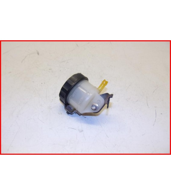 TRIUMPH 1050 SPRINT ST 2005-2010 BOCAL MAITRE CYLINDRE DE FREIN AVANT- OCCASION