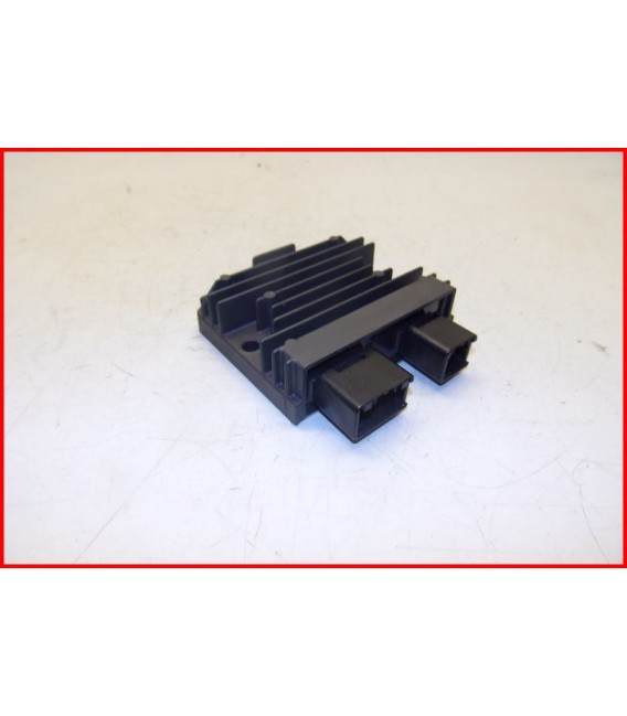 HONDA HORNET 600 2011-2014 REGULATEUR DE TENSION - OCCASION