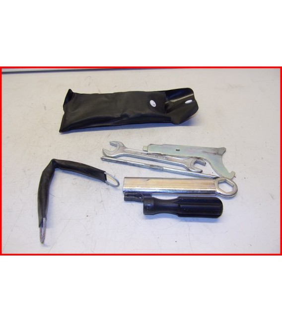 HONDA HORNET 600 2011-2014 TROUSSE A OUTILS - OCCASION