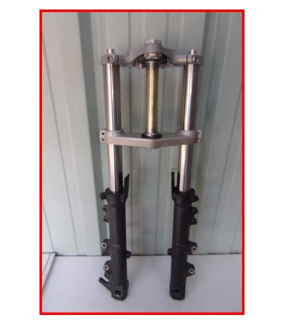 TRIUMPH 1050 SPRINT ST 2005-2010 FOURCHE- OCCASION