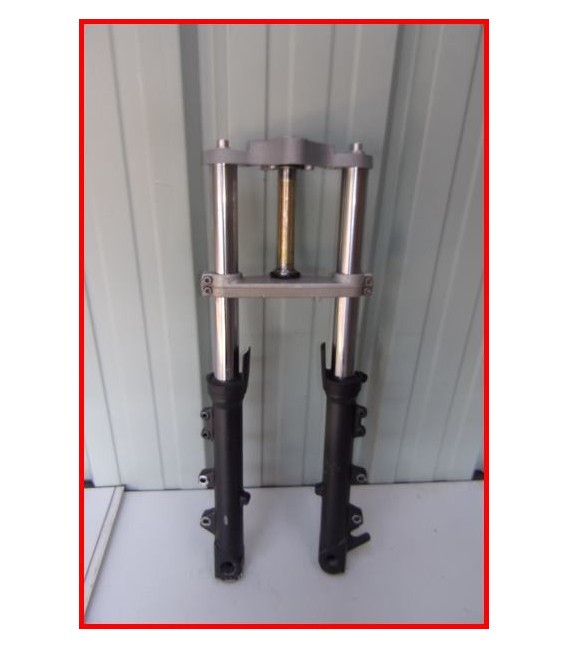 TRIUMPH 1050 SPRINT ST 2005-2010 FOURCHE- OCCASION