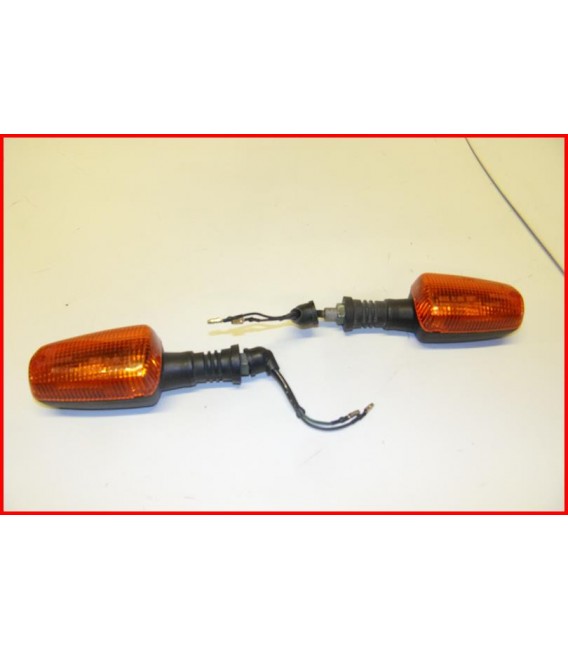 YAMAHA TDR 125 1997-2002 2 CLIGNOTANTS AVANT- OCCASION