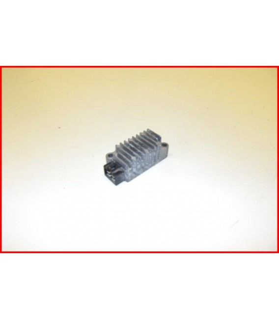 YAMAHA TDR 125 1997-2002 REGULATEUR DE TENSION - OCCASION