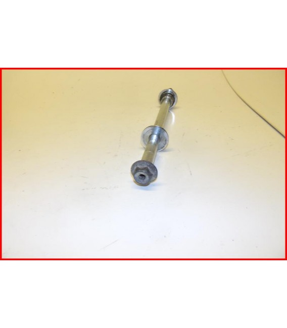 YAMAHA TDR 125 1997-2002 AXE DE ROUE ARRIERE - OCCASION