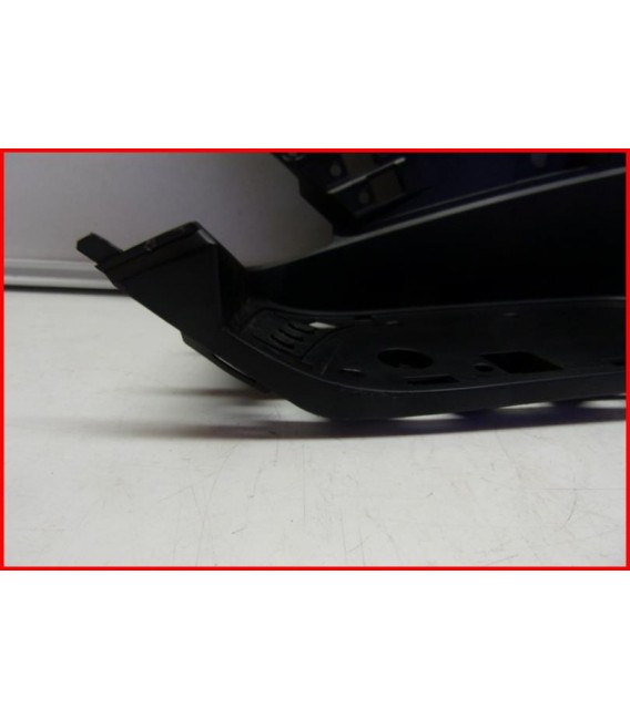 YAMAHA TMAX T-MAX 500 2008-2011 MARCHE PIED GAUCHE " griffure " - OCCASION